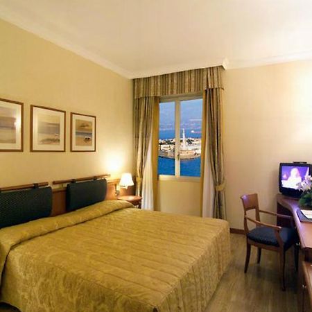 Hotel Dello Stretto Messina Exterior photo